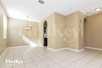 10424 Beneva Dr in Tampa, FL - Building Photo - Building Photo