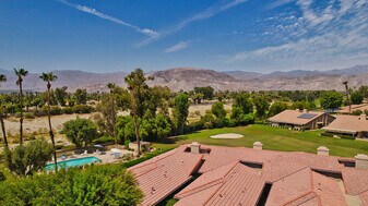 181 Cam Arroyo S in Palm Desert, CA - Building Photo
