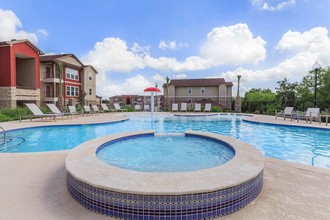 Riverview at Calallen in Corpus Christi, TX - Foto de edificio - Building Photo