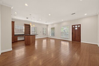 2405 Southgate Blvd in Houston, TX - Building Photo - Building Photo