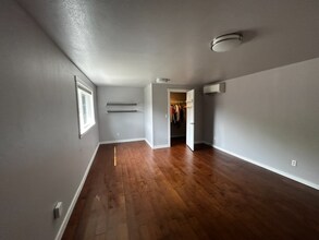 8064 37th Ave S in Seattle, WA - Building Photo - Building Photo