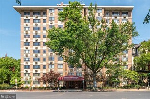 1816 New Hampshire Ave NW in Washington, DC - Building Photo