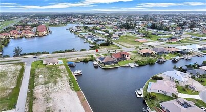 3227 Embers Pkwy W in Cape Coral, FL - Building Photo - Building Photo