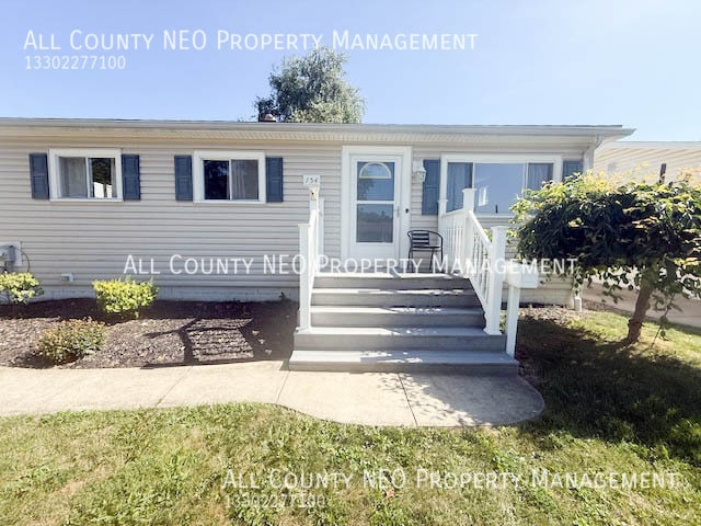 property at 754 Orrville Ave