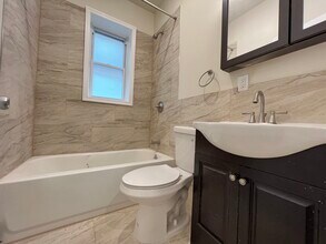 365 Danforth Ave in Jersey City, NJ - Building Photo - Building Photo