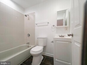 110 N 51st St in Philadelphia, PA - Building Photo - Building Photo