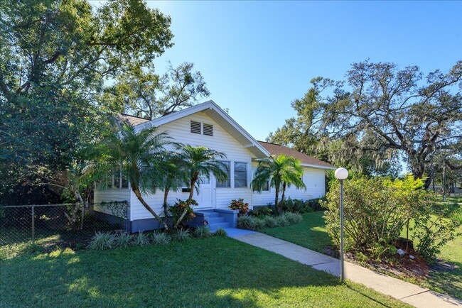 property at 310 Concord Dr