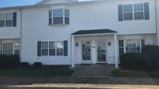 property at 3929-AAA3 Sterling Pointe Dr