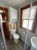 12 Rice St in Hudson, MA - Building Photo