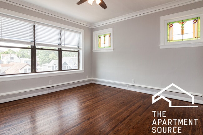 property at 3827 N Drake Ave