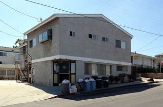 950-952 Pepper St in El Segundo, CA - Building Photo - Building Photo