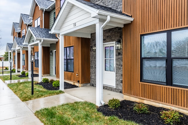 property at 619 N Main St