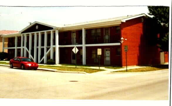 7232 S Merrill Ave in Chicago, IL - Building Photo - Building Photo