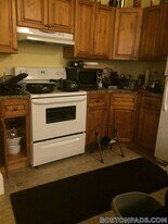 55 Park Dr, Unit G-3 in Boston, MA - Building Photo