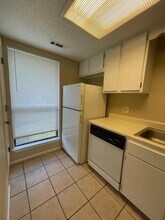 1820 S 13th Pl in Rogers, AR - Foto de edificio - Building Photo