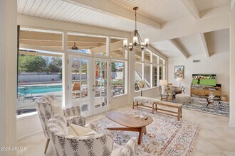 7441 E Century Dr in Scottsdale, AZ - Building Photo - Building Photo