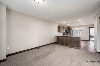 3005 Eldorado Blvd in Eau Claire, WI - Building Photo - Building Photo
