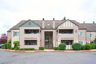 Devonwood and First Place Apartments in Battle Ground, WA - Building Photo - Building Photo