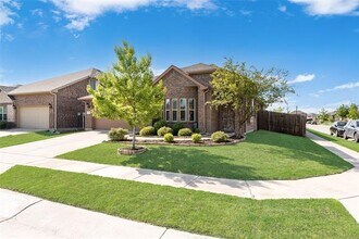 754 Brookline Dr in Lavon, TX - Building Photo - Building Photo