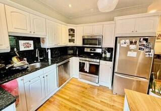 13 Worcester St, Unit 2 in Boston, MA - Building Photo - Building Photo