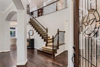 2516 Arion Cir in Austin, TX - Building Photo - Building Photo