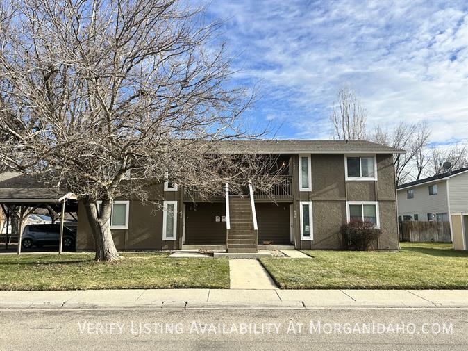 834 W 7th St in Meridian, ID - Building Photo