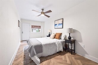 1706 Palma Plaza in Austin, TX - Building Photo - Building Photo