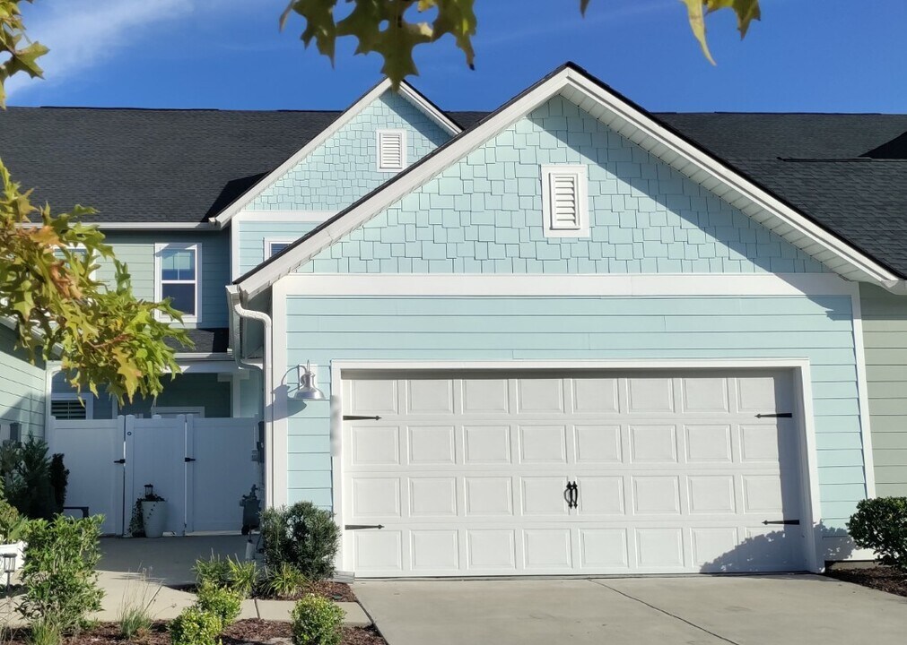 5451 Knobcone Loop in Myrtle Beach, SC - Building Photo