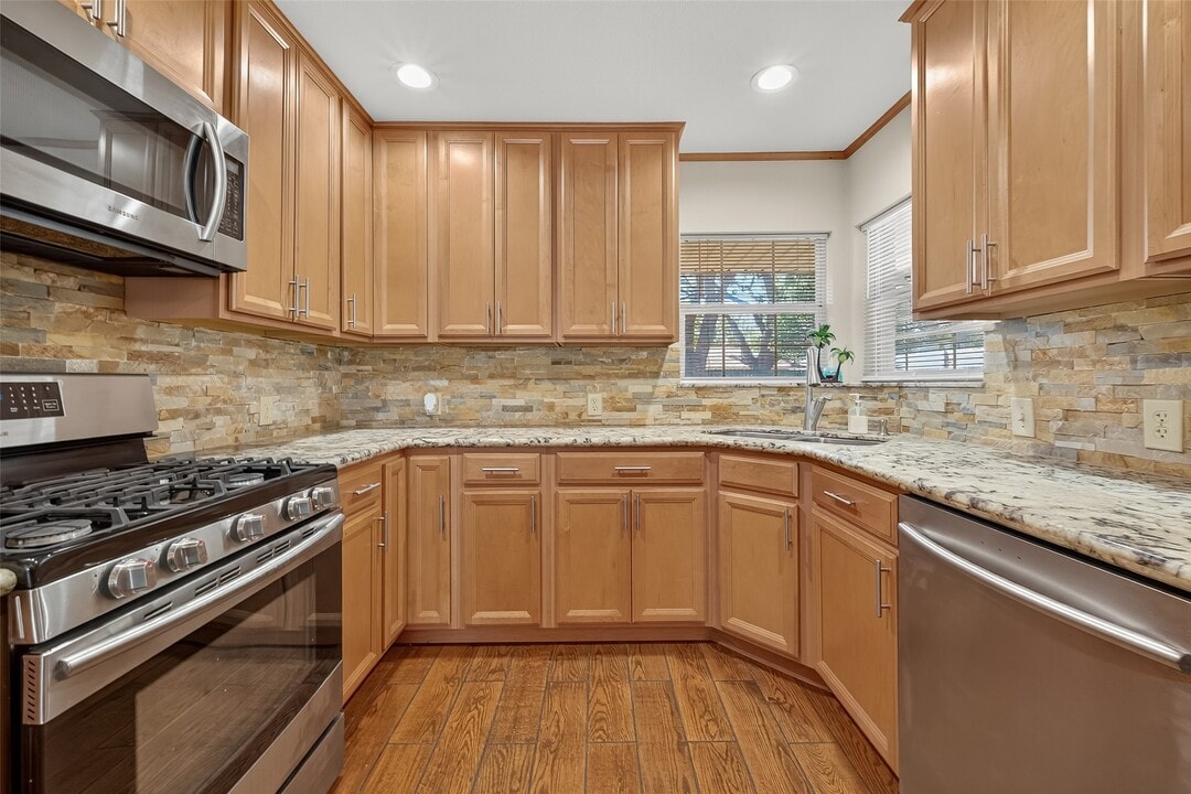 4045 Osby Dr in Houston, TX - Building Photo