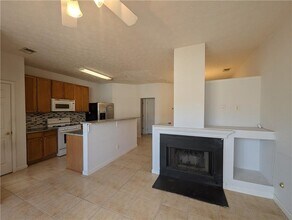 158 Haven Oak Way in Lawrenceville, GA - Building Photo - Building Photo