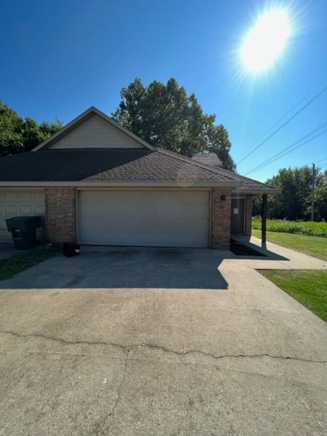 property at 50-52 S Ray Ave