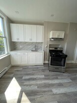 108 Prospect St, Unit 1R in Jersey City, NJ - Building Photo