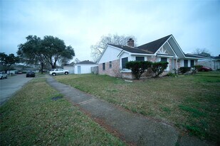 12618 Bexley Dr in Houston, TX - Building Photo