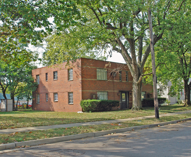 1264 Central Park Ave in Dayton, OH - Foto de edificio - Building Photo
