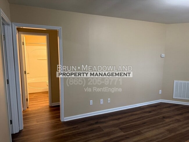 2101 Belt Rd in Knoxville, TN - Building Photo - Building Photo