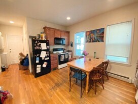 143 Hillside St, Unit 3 in Boston, MA - Building Photo