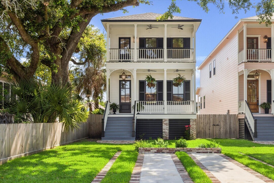 1514 31st St in Galveston, TX - Building Photo