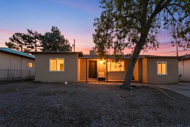 2904 Hyder Ave SE in Albuquerque, NM - Building Photo - Building Photo