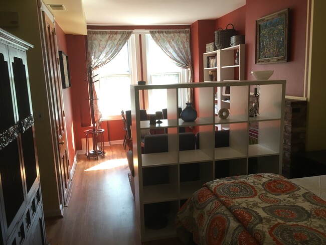 634 Constitution Ave NE, Unit 1 in Washington, DC - Building Photo - Building Photo