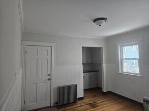 25 Clark St in Everett, MA - Building Photo - Building Photo