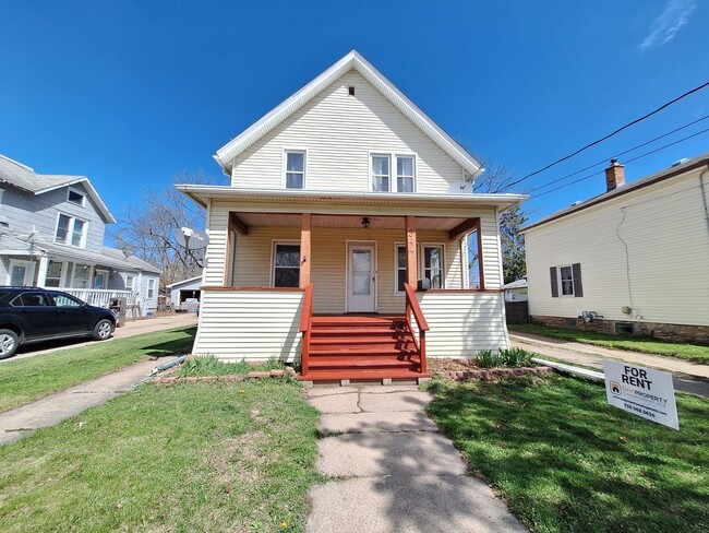 property at 344 1st St