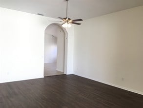 11804 Stonewood Gate Dr in Riverview, FL - Building Photo - Building Photo