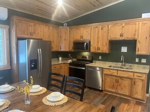 9117 Nukala Rd in Angora, MN - Foto de edificio - Building Photo