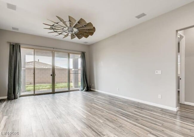 375 Inflection St in Henderson, NV - Building Photo - Building Photo