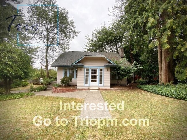 property at 1673 Riverview St