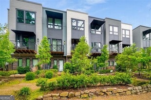 2199 Lenox Rd NE in Atlanta, GA - Building Photo