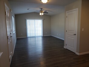 1541 Derby St, Unit #1 in Klamath Falls, OR - Building Photo - Building Photo