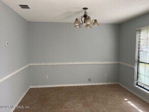 3647 Mandarin Woods Dr N in Jacksonville, FL - Building Photo - Building Photo