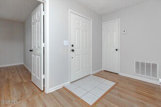 110 Wingate Cir in Warner Robins, GA - Building Photo - Building Photo