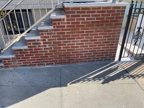 88 Oakland Ave, Unit 2 in Jersey City, NJ - Building Photo - Building Photo